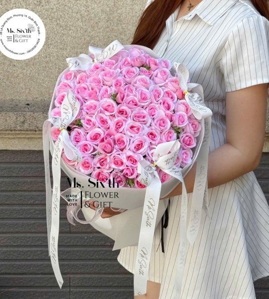 Bó hoa lụa Laura size S cực đẹp tặng người yêu - Phiên bản basic