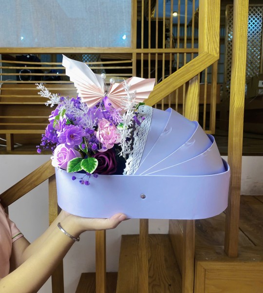 HỘP HOA QUÀ TẶNG KĨ NIỆM