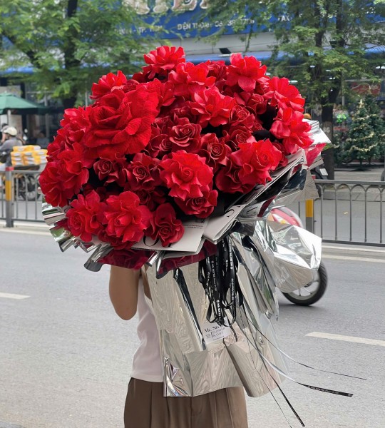 BÓ HOA HỒNG ĐỎ 99 BÔNG